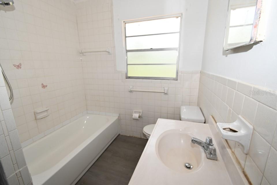 Full bath