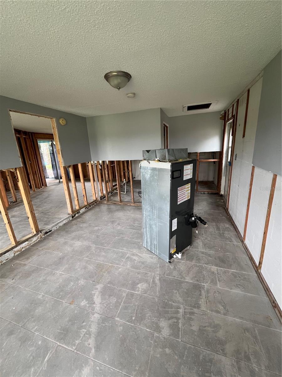 Flex space, could be 4th bedroom