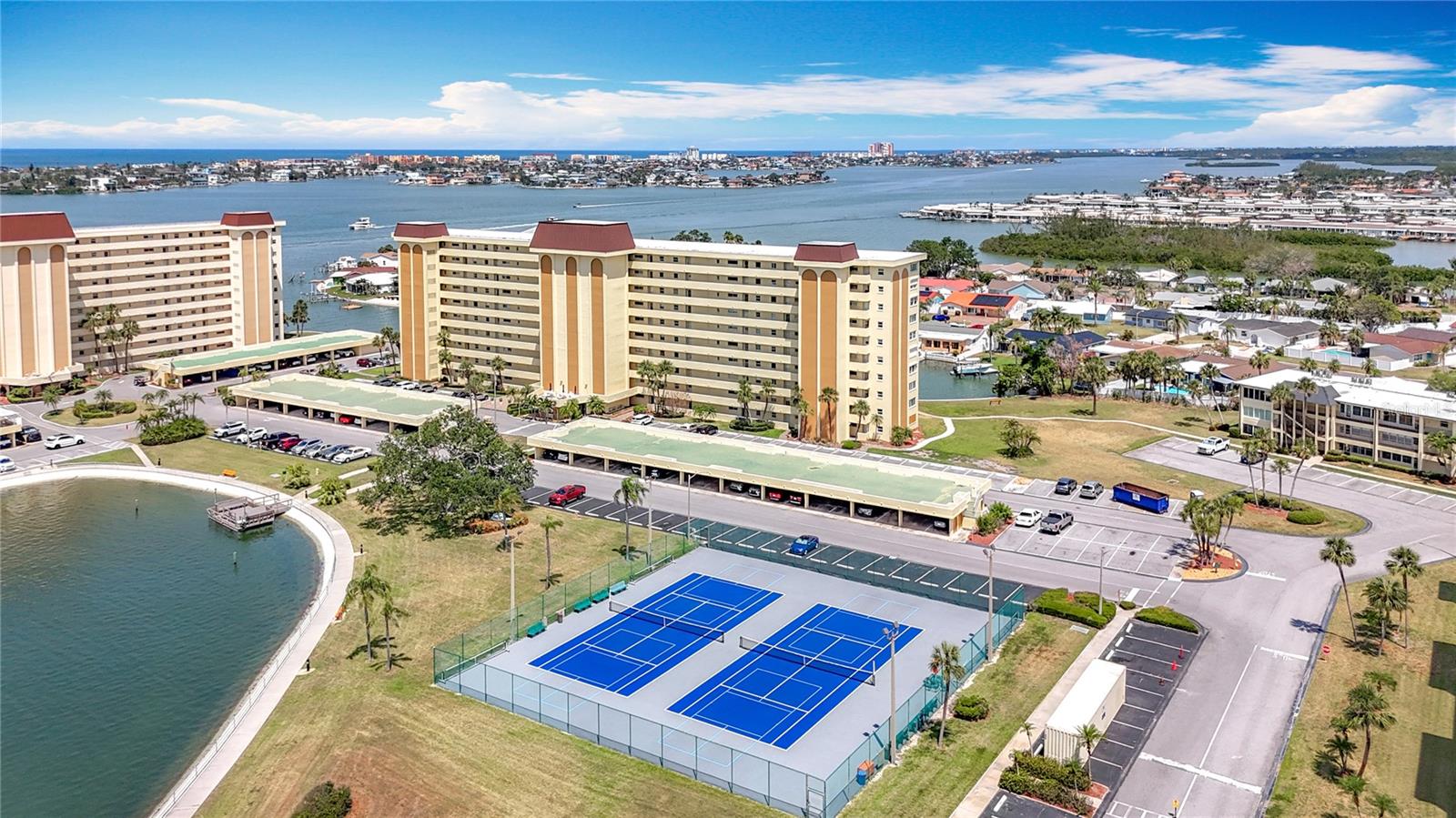 Aerial view of the tennis courts in Sea Tower