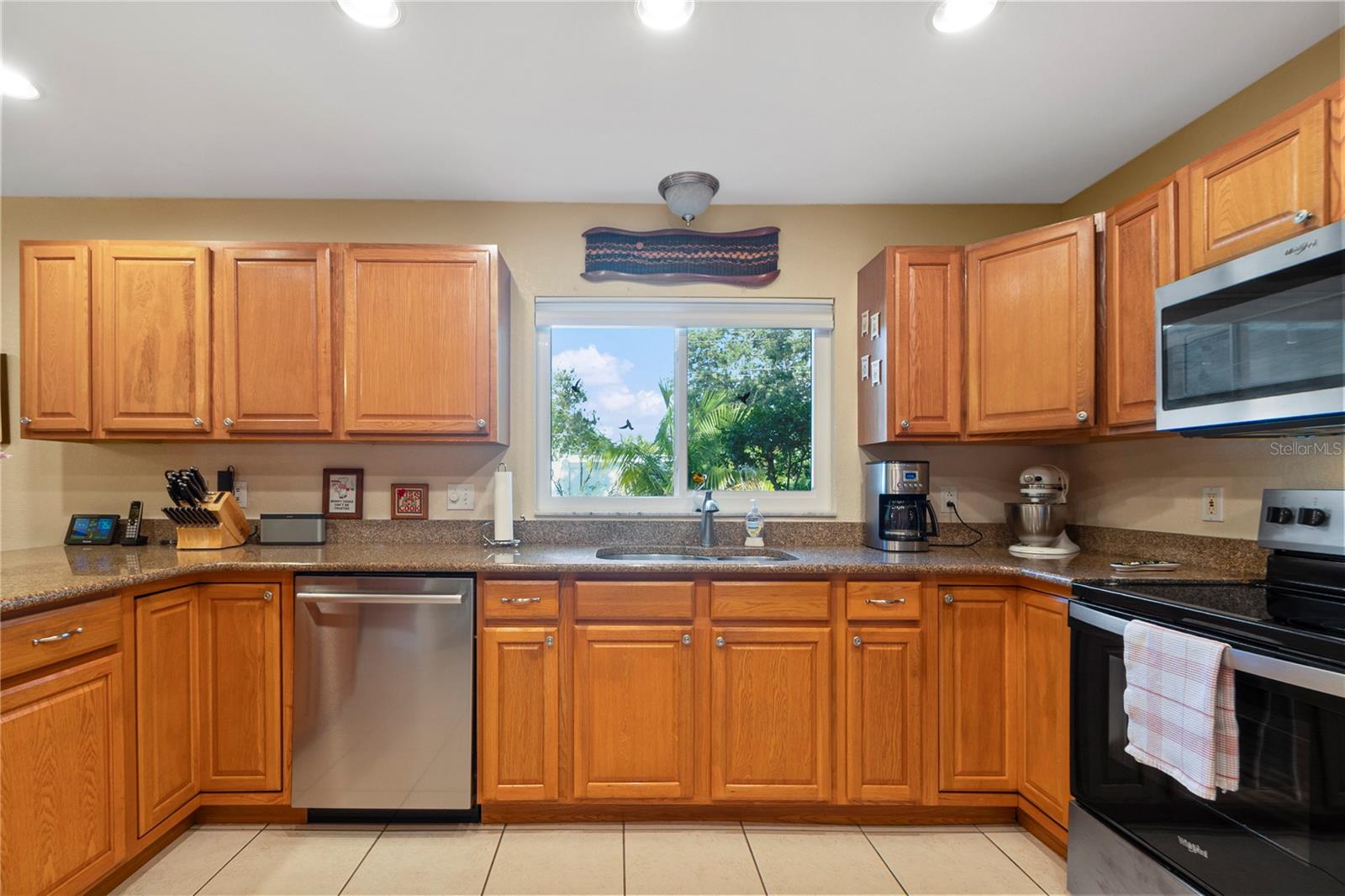 Huge Kitchen!