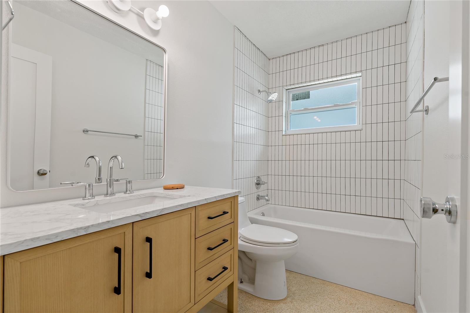 Bathroom with tub