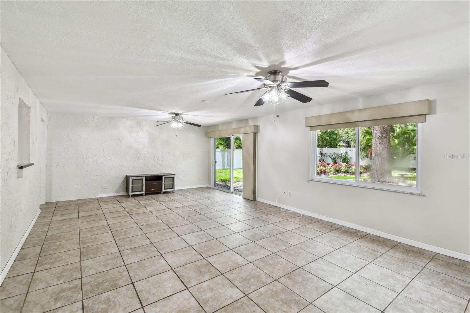Light and bright bonus room