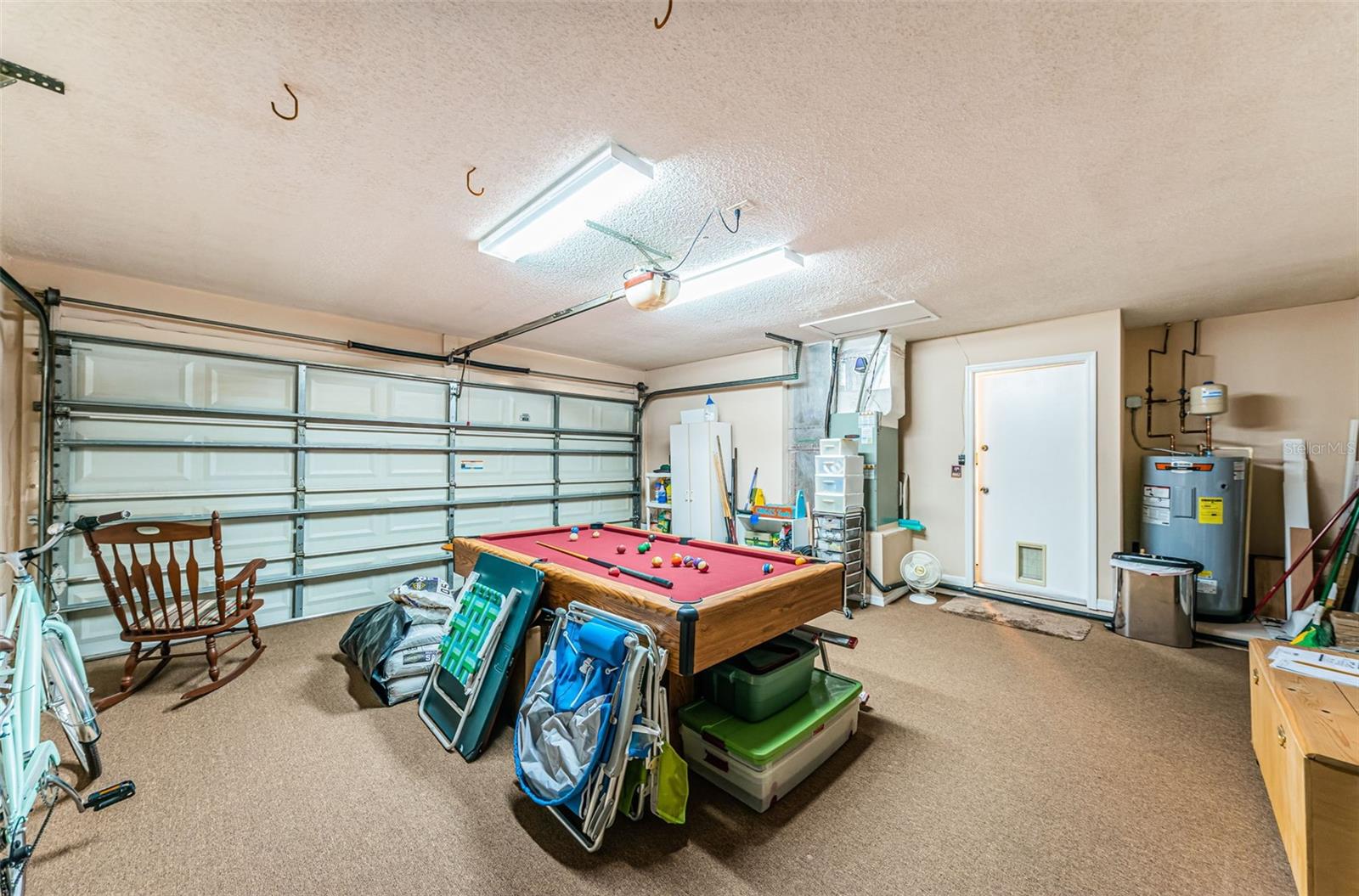 Oversized garage