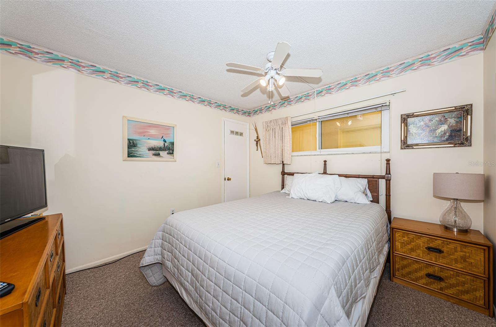 Second bedroom