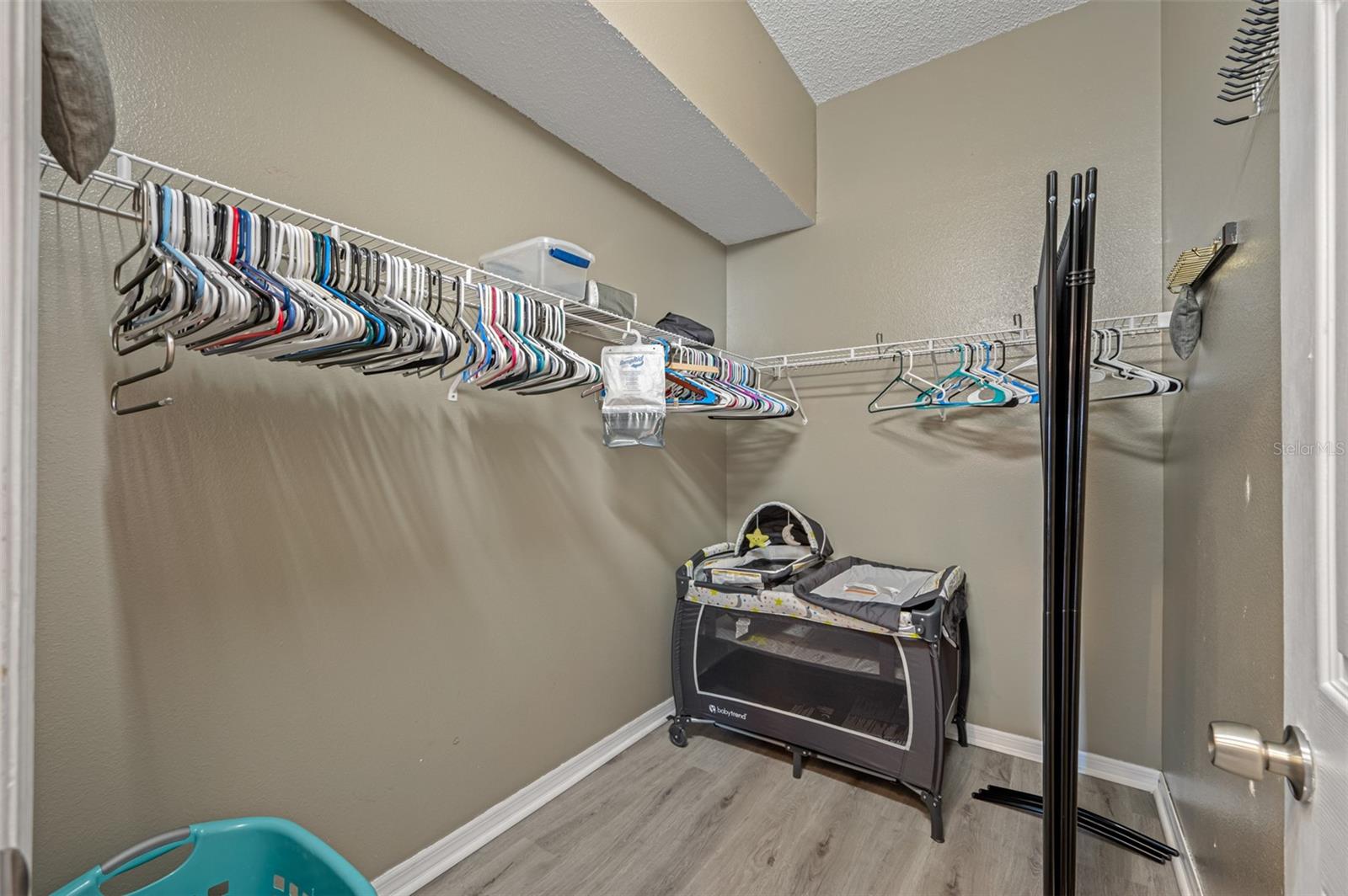 Walk in Closet