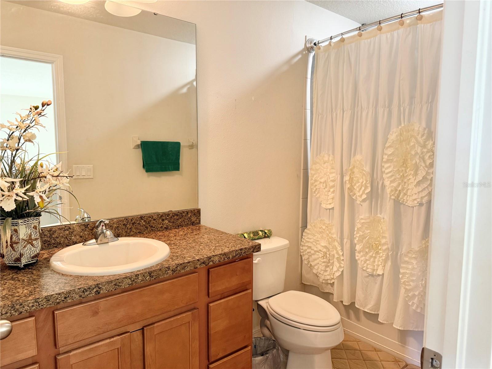 2nd flr bathroom