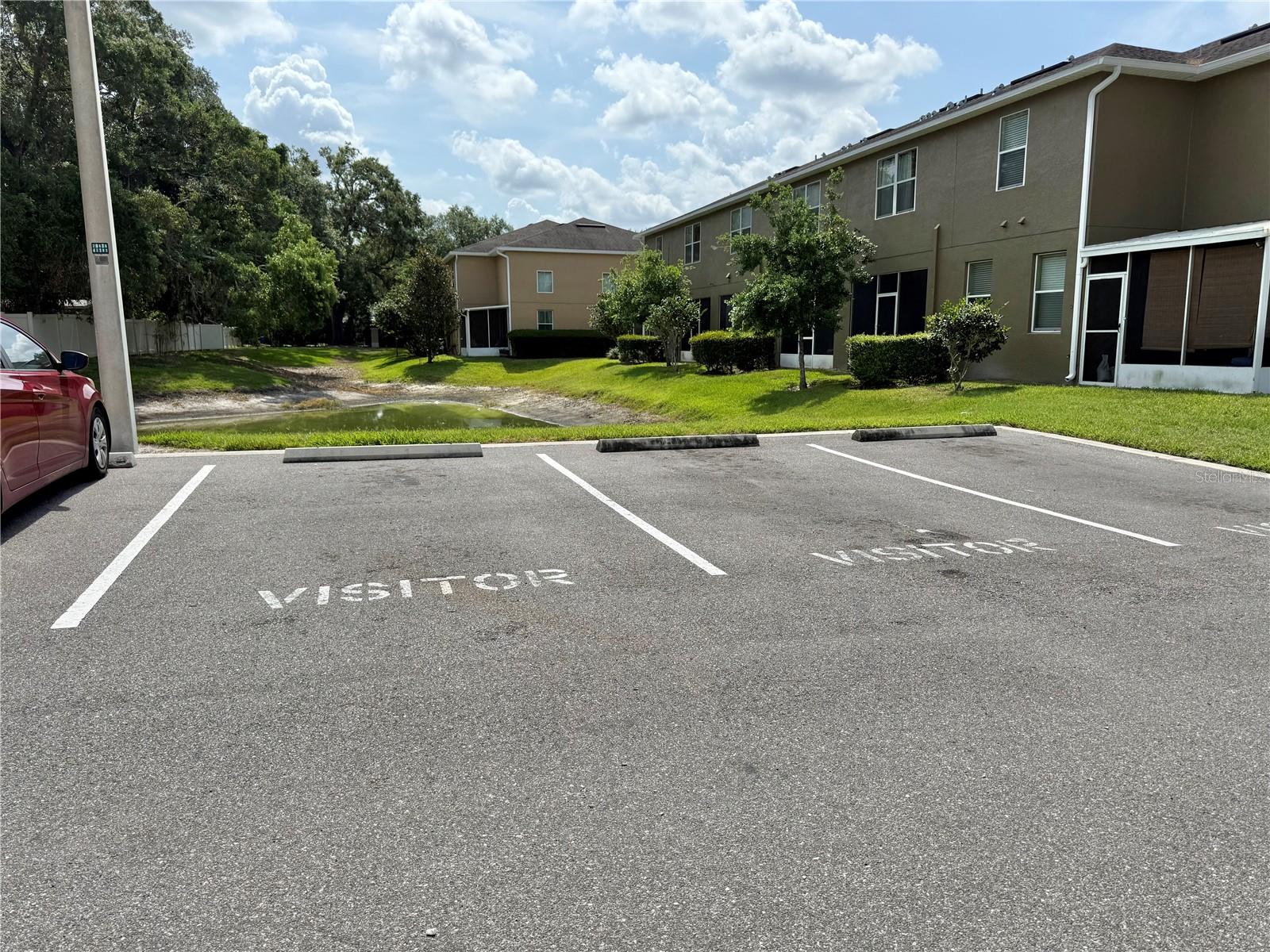 vistor's parking close by