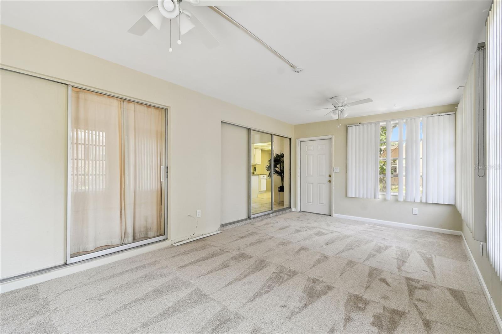 A very nice additional space, sliders into the house