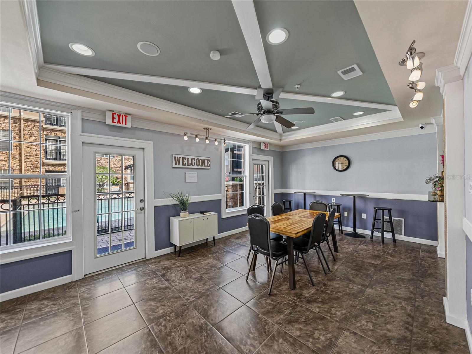 Clubhouse Dining