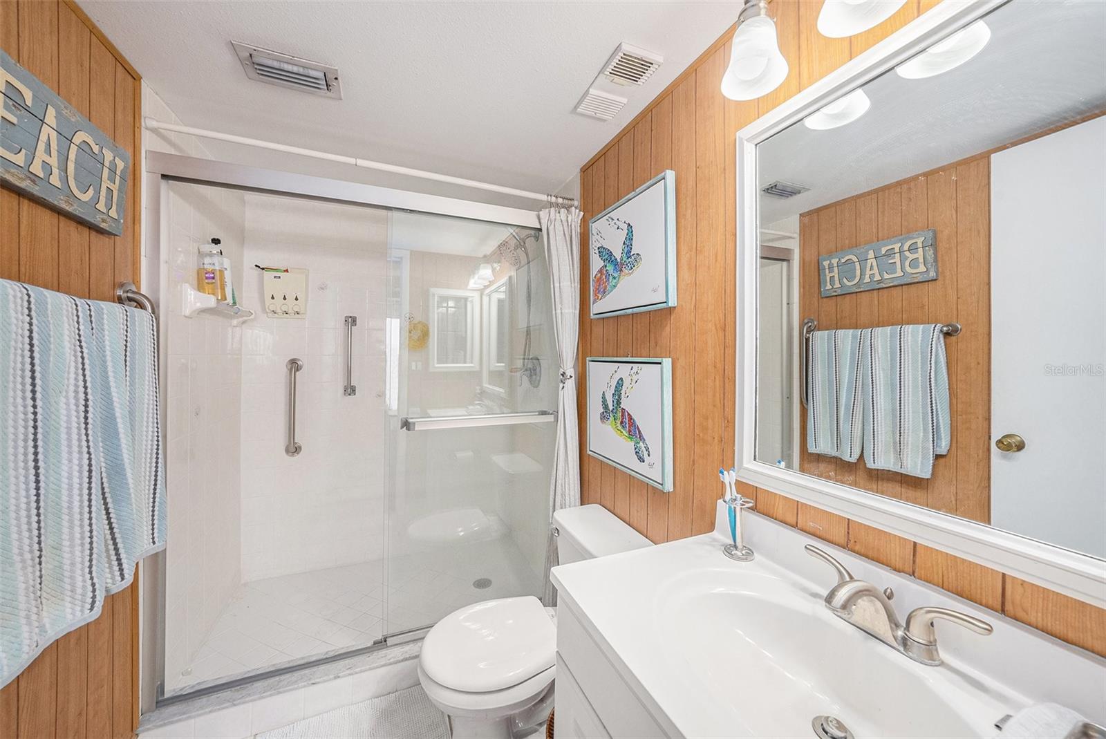 Master Suite Bathroom