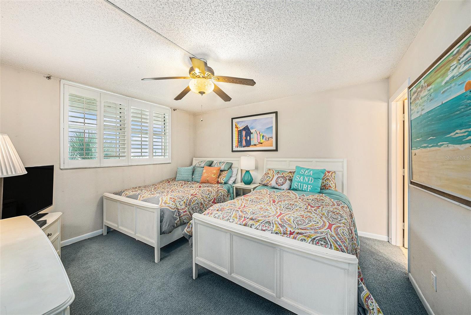 Fantastic 2nd Bedroom which is right across from the kitchen.