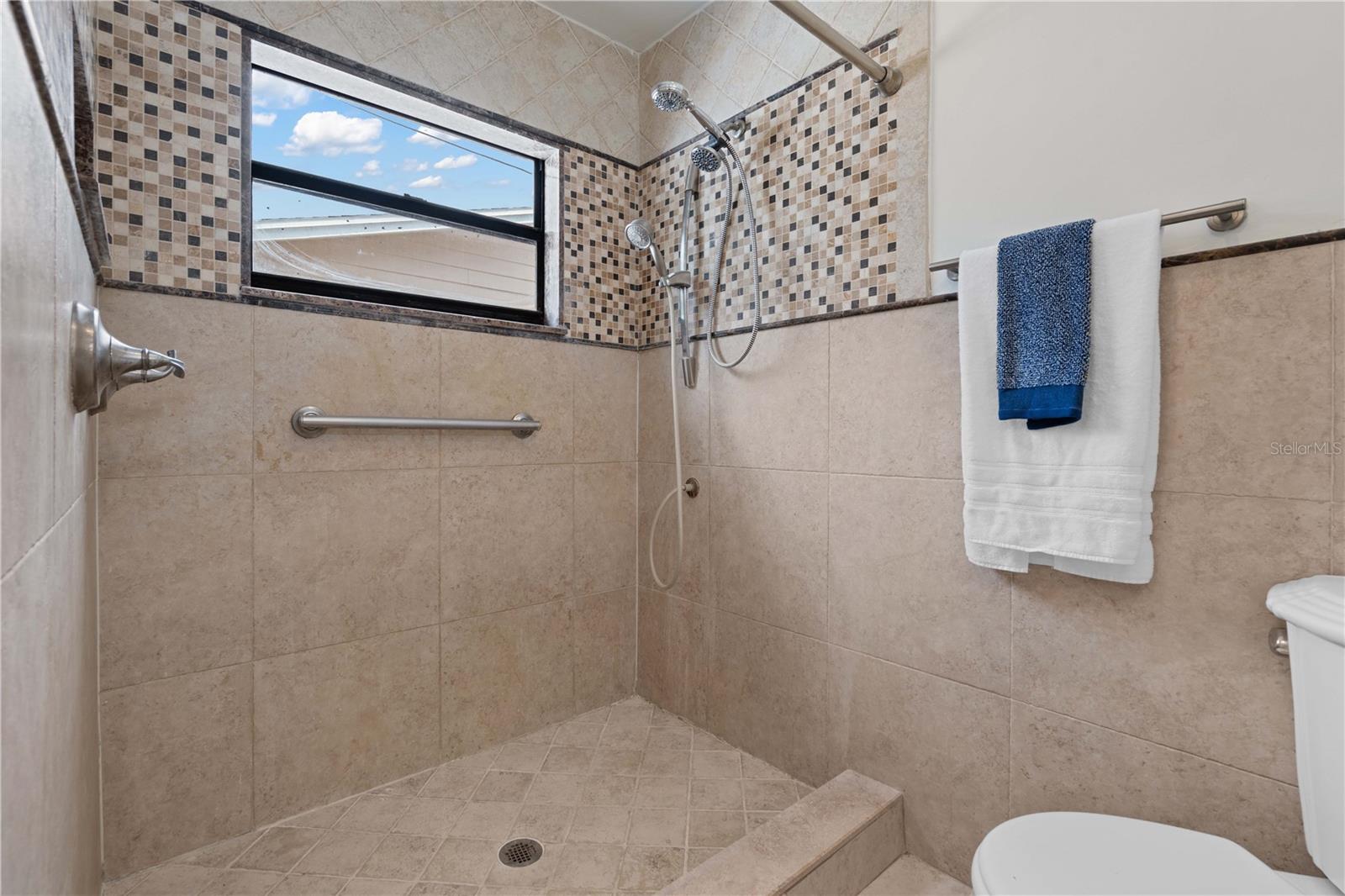 Private Loo & Walk-In Shower (Primary)