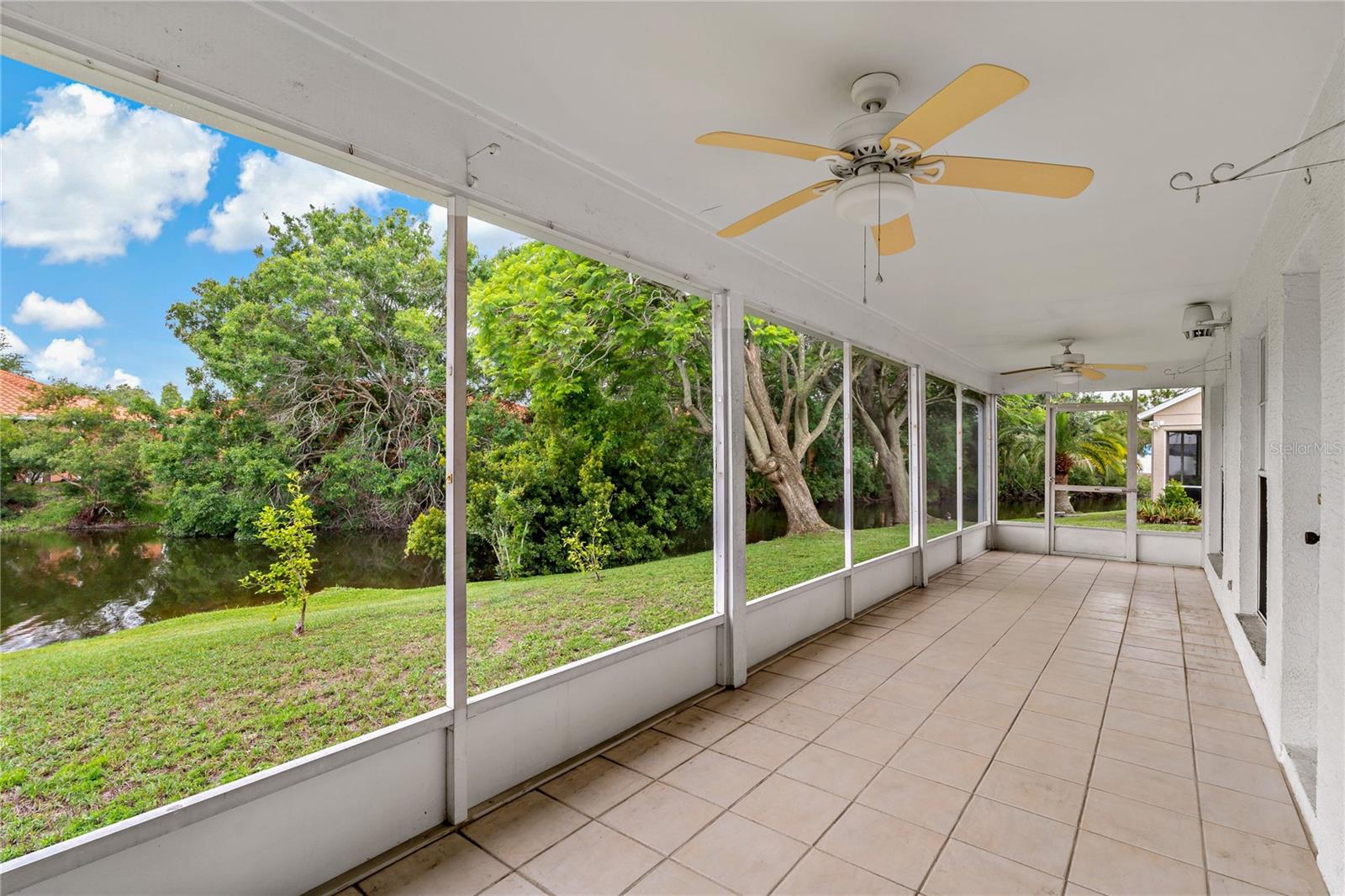 Lanai / Screened Patio