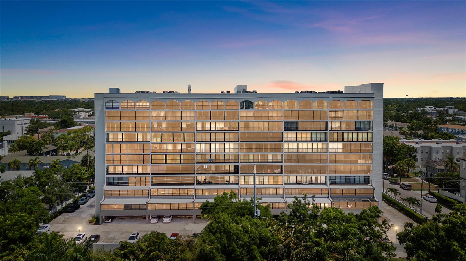 Parkland Condominiums- in the heart of South Tampa!