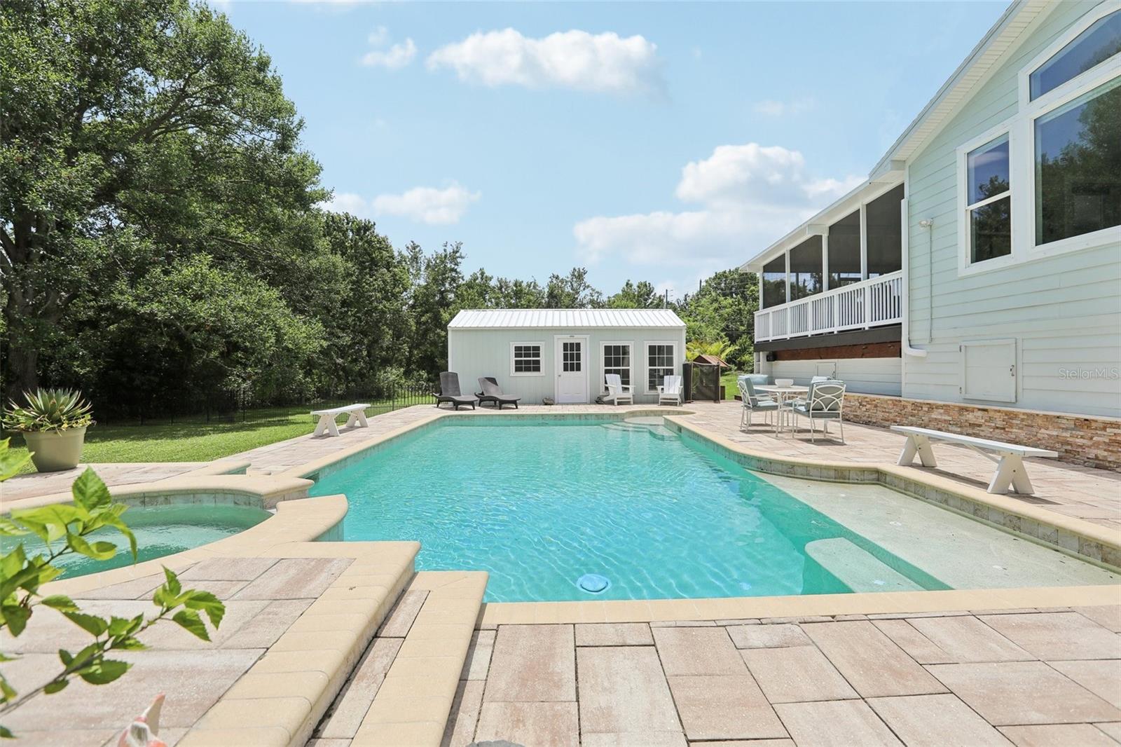 Heated pool, spa and pool house
