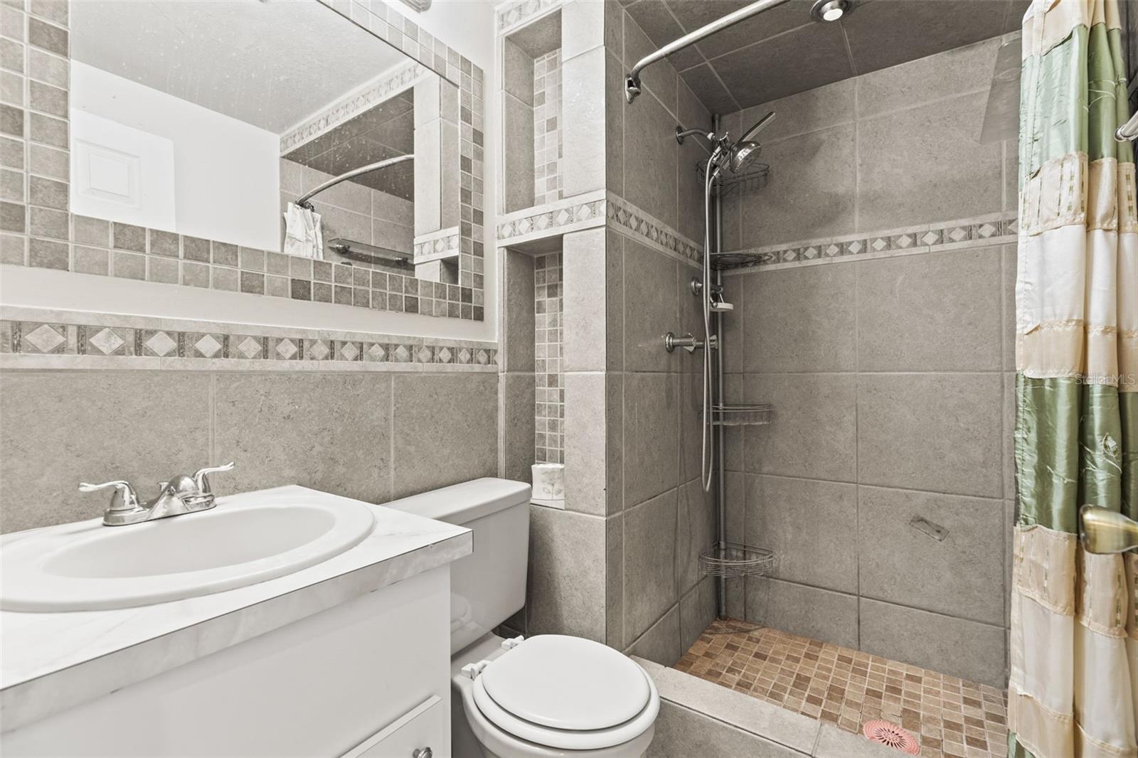 Primary bath