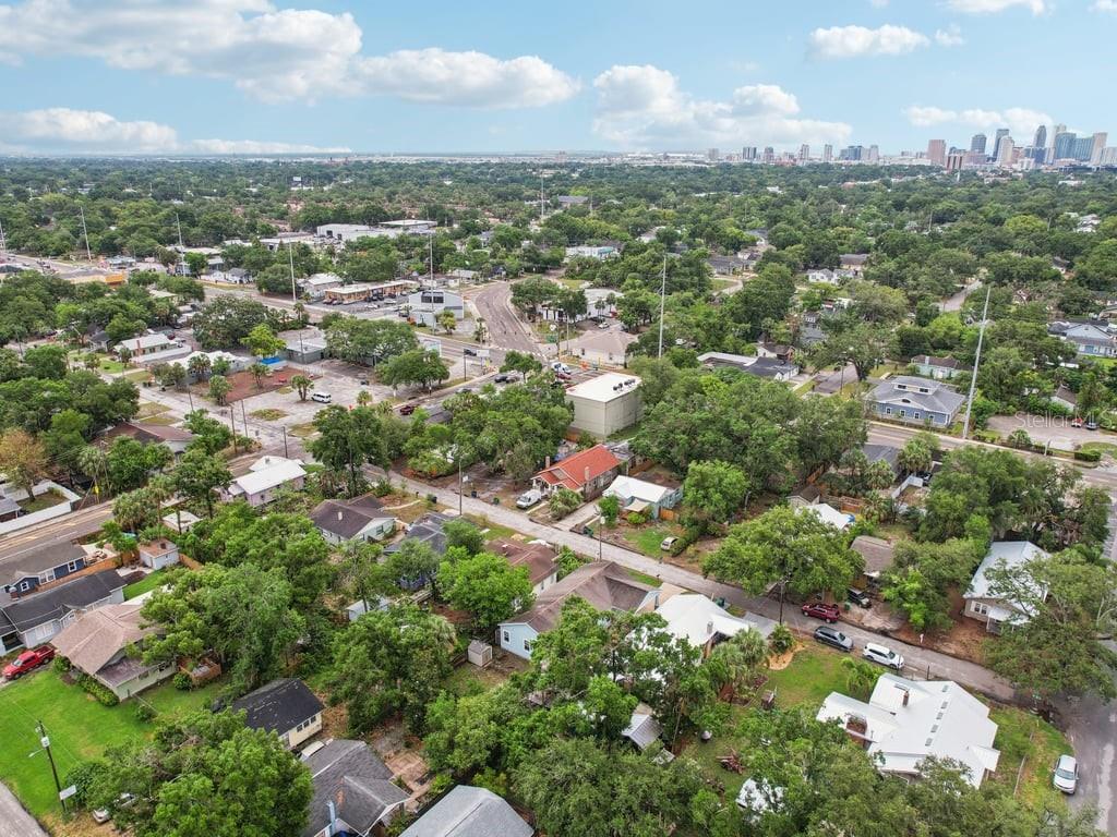 Downtown Tampa is less than 3 miles away.
