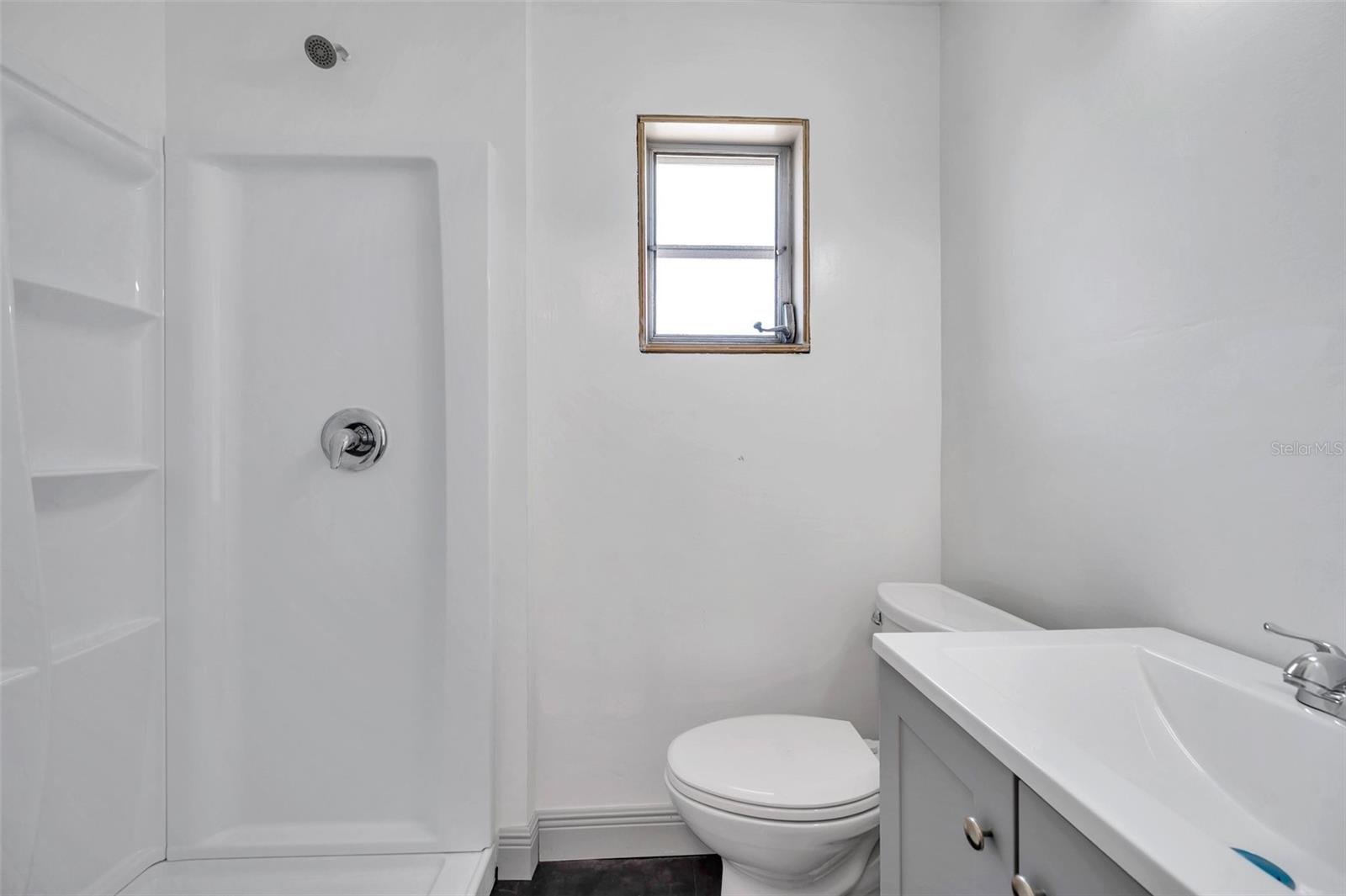 2nd bathroom
