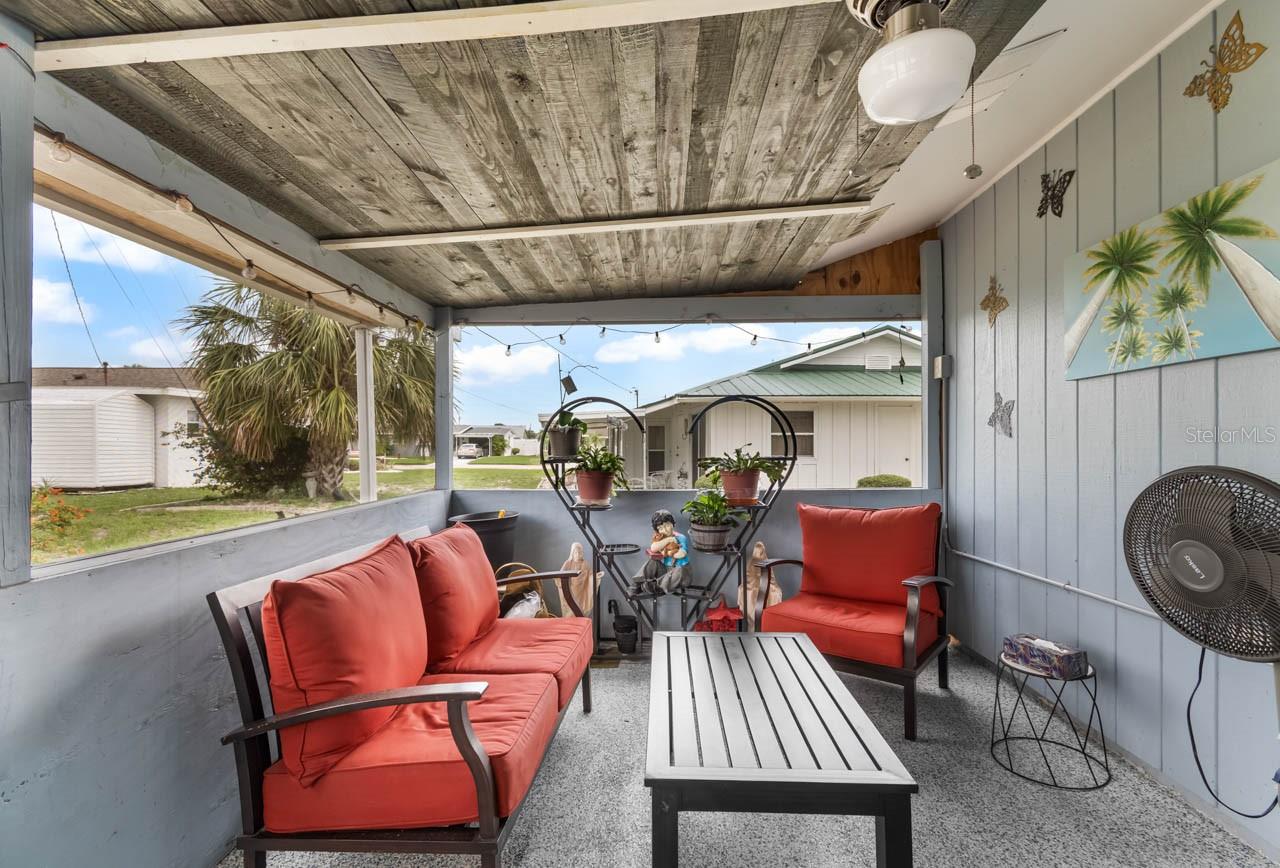 Screened Back porch