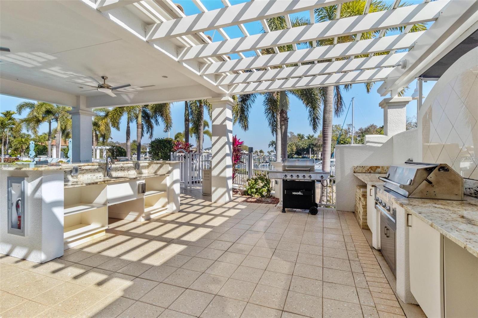 Waterfront Fire Pit & Lounge Area