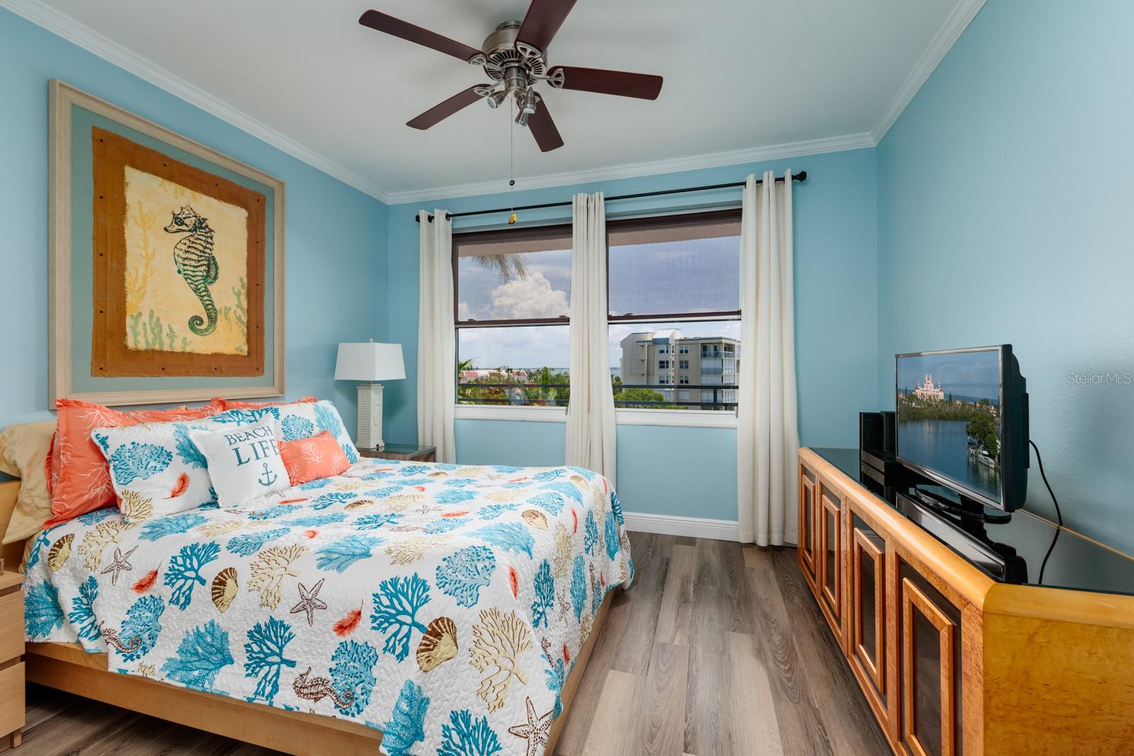 With a guest bedroom this nice, they might not leave!
