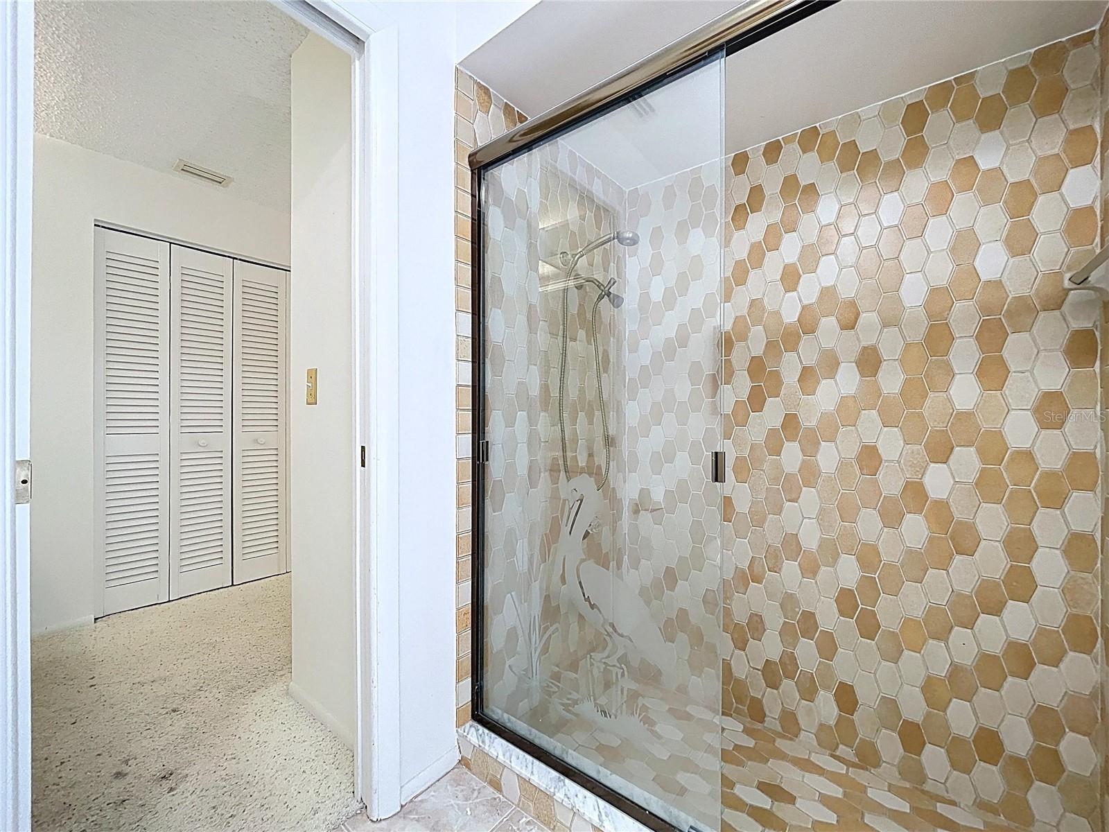 Primary en-suite bathroom.