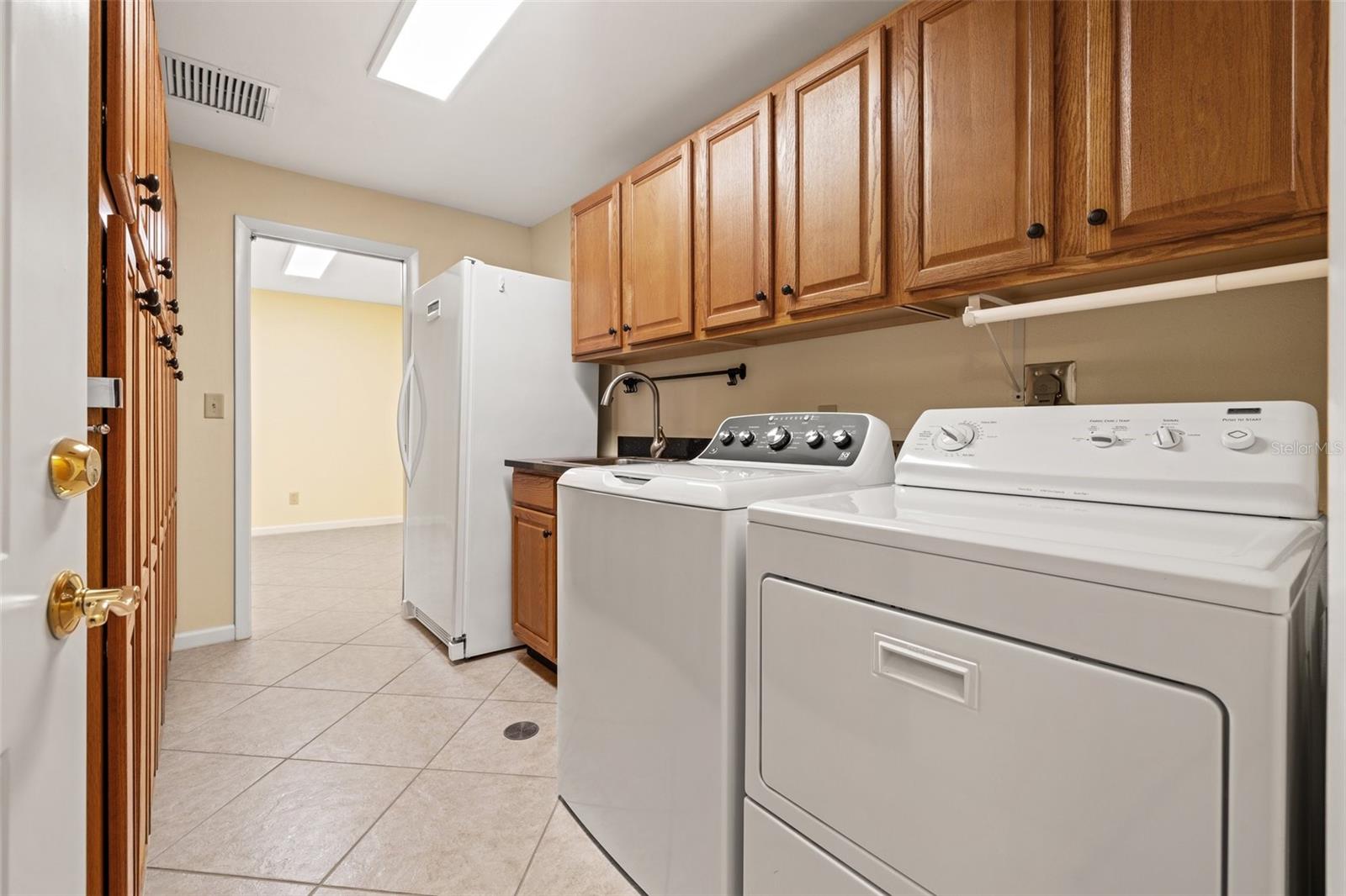Laundry room with extra storage