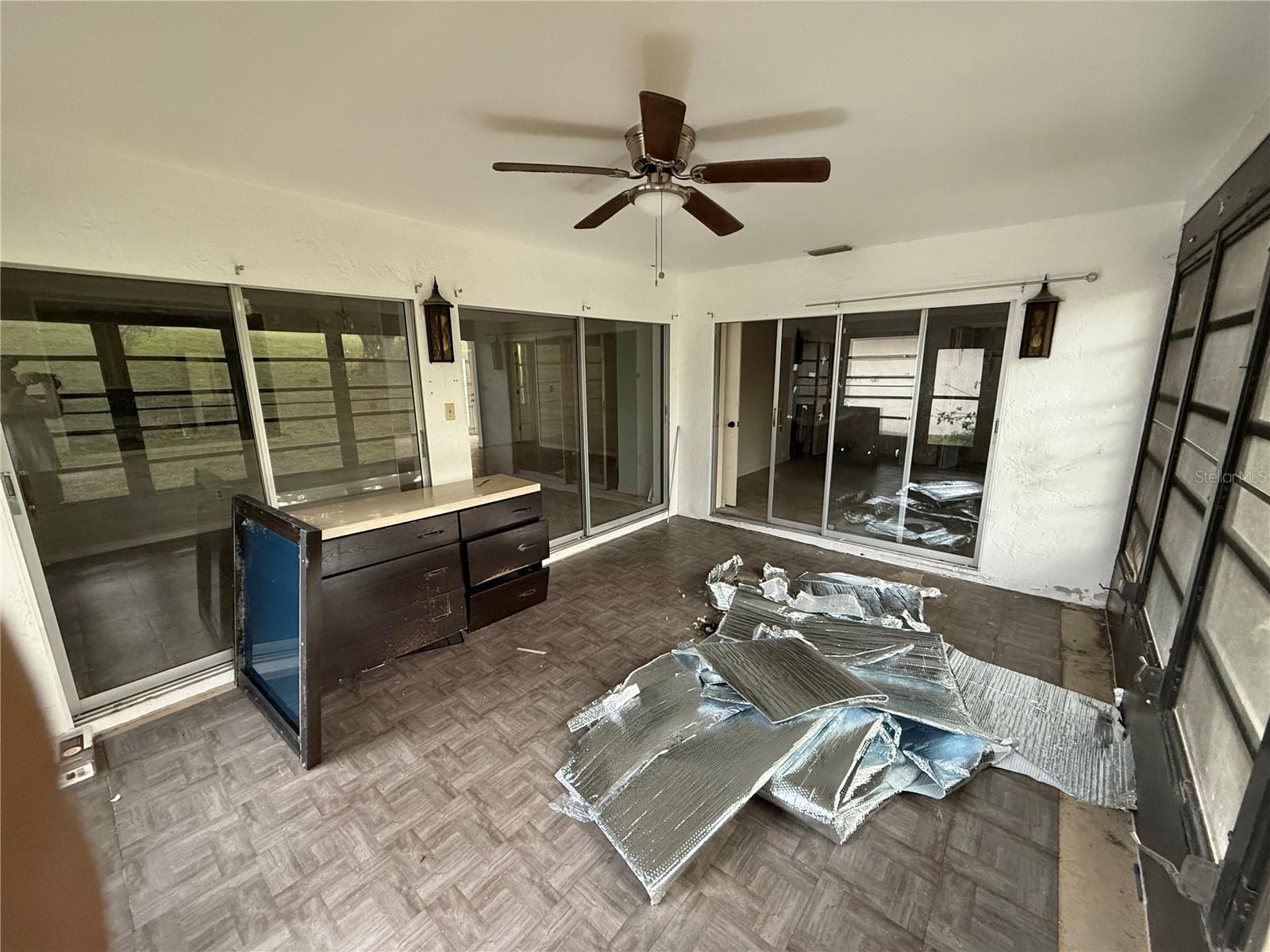 Traditional Florida Room