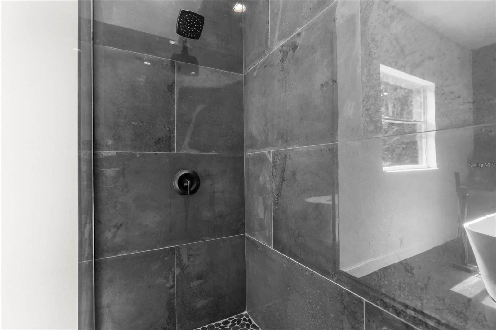 Upstairs Full bathroom.