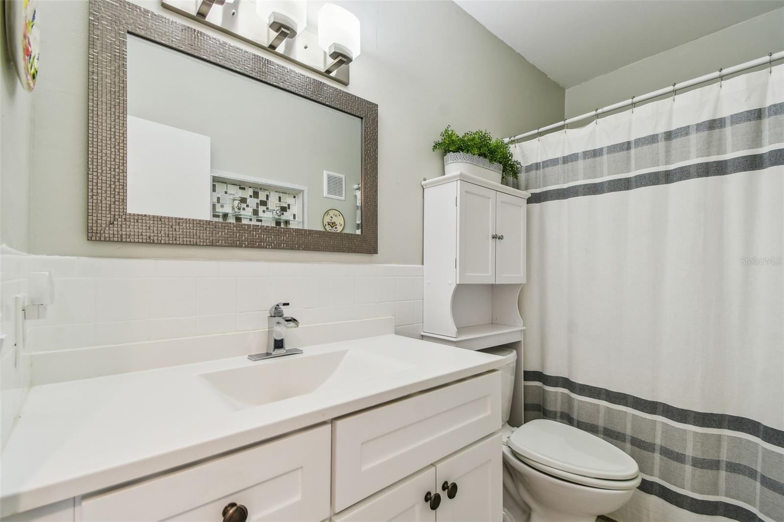 Close up of hall bathroom. Nicely remodeled