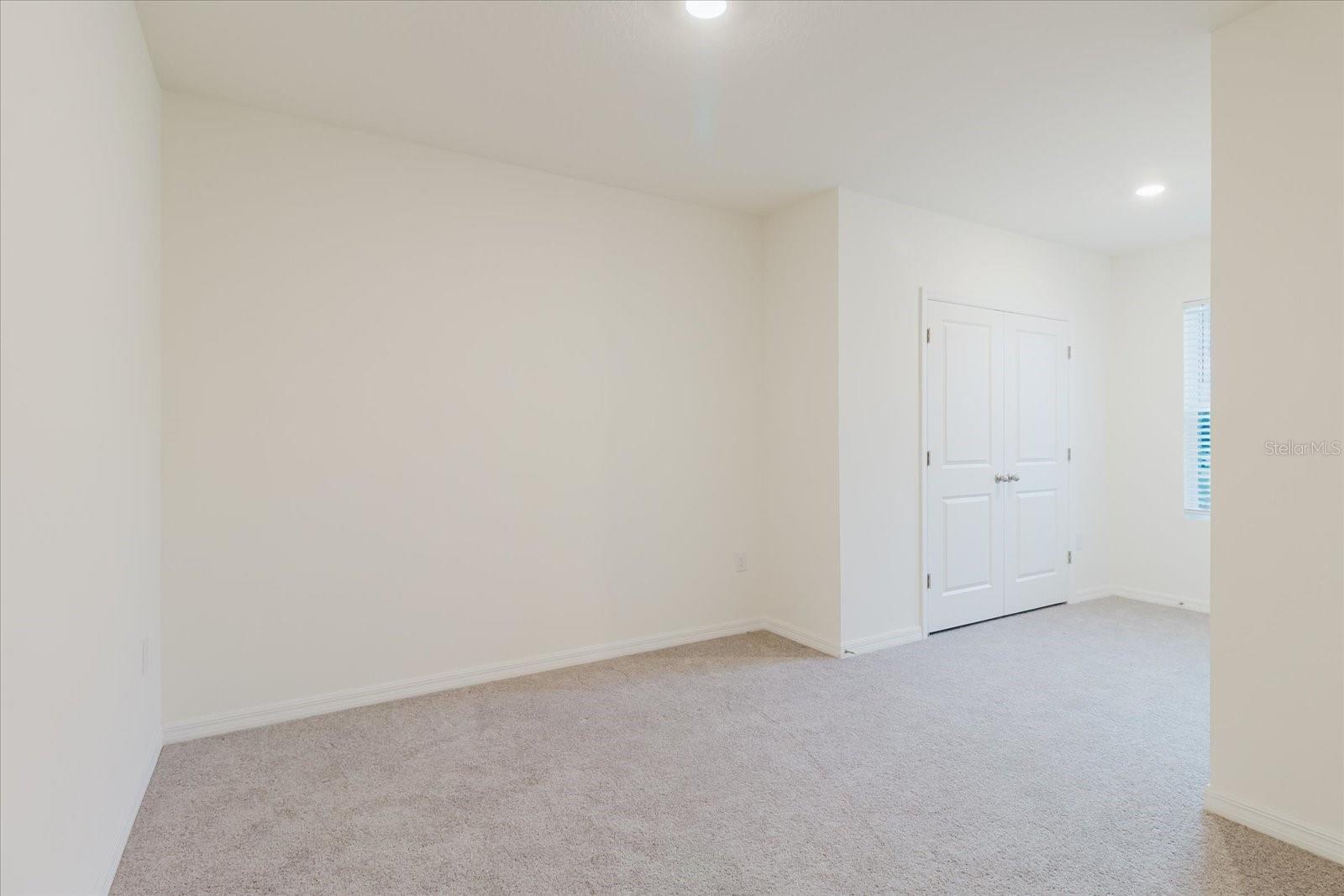 Secondary Room with window nook