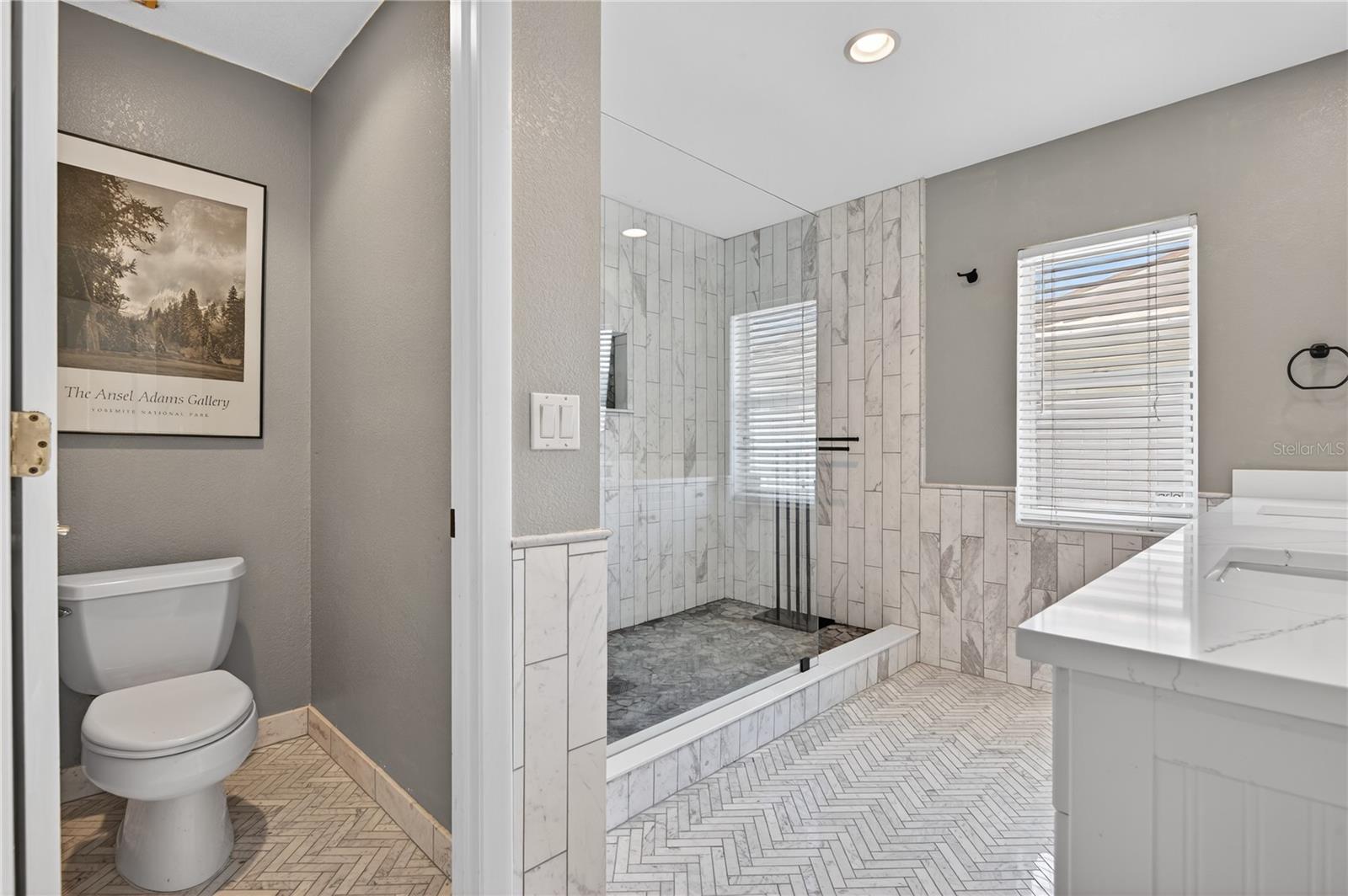 Another view of the En-Suite