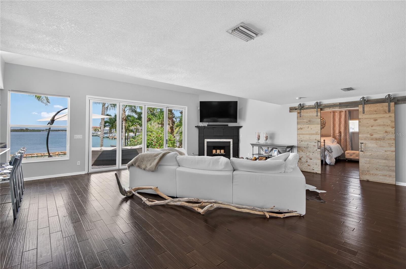 Living area which leads to the Main bedroom Suite