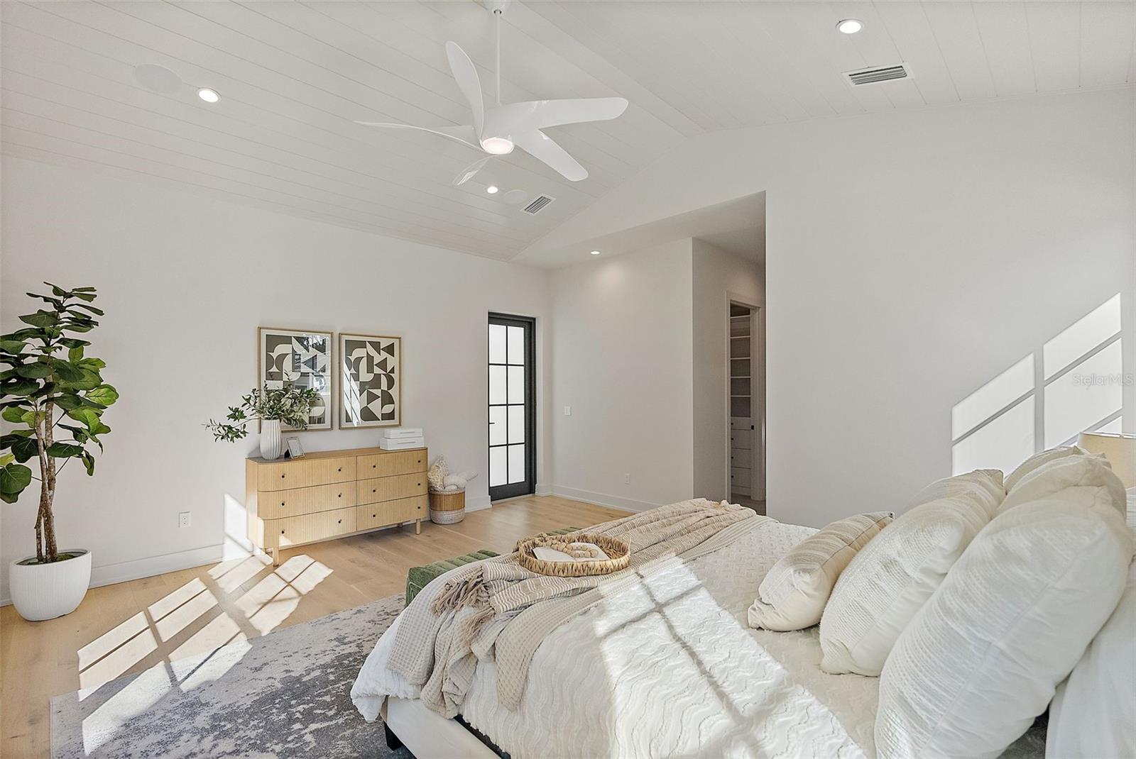 Primary Suite - Downstairs