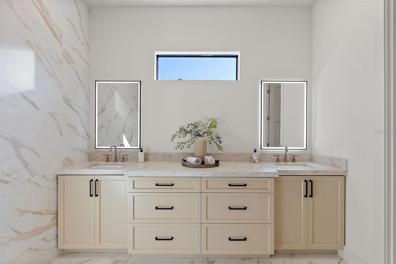 Primary Suite Bathroom with Double Vanity