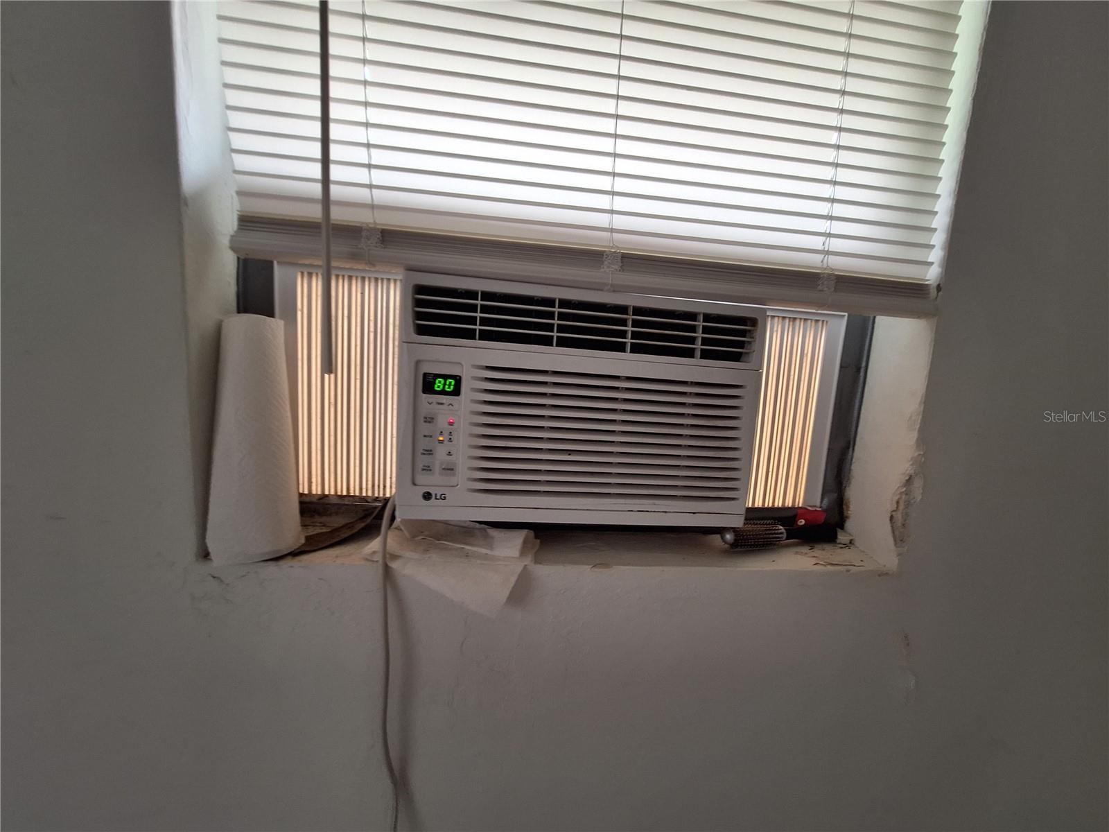 No Central A/C
