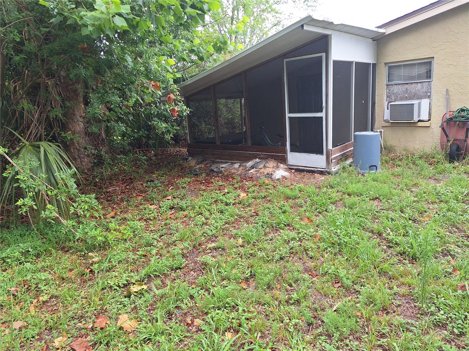 Screened Back Porch