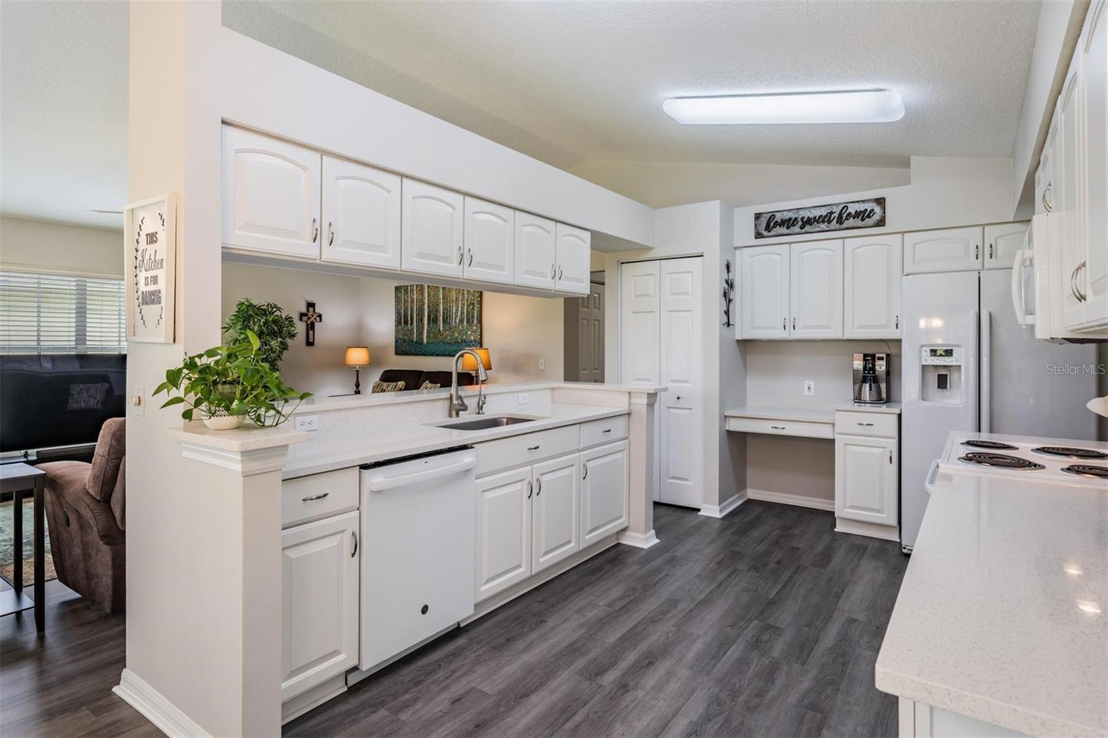 Crisp, white kitchen built-in desk