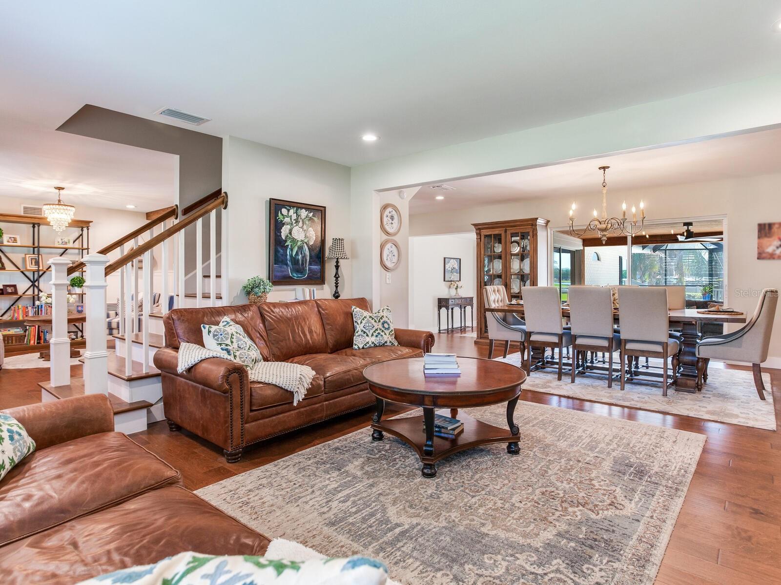 Family / Dining / Staircase