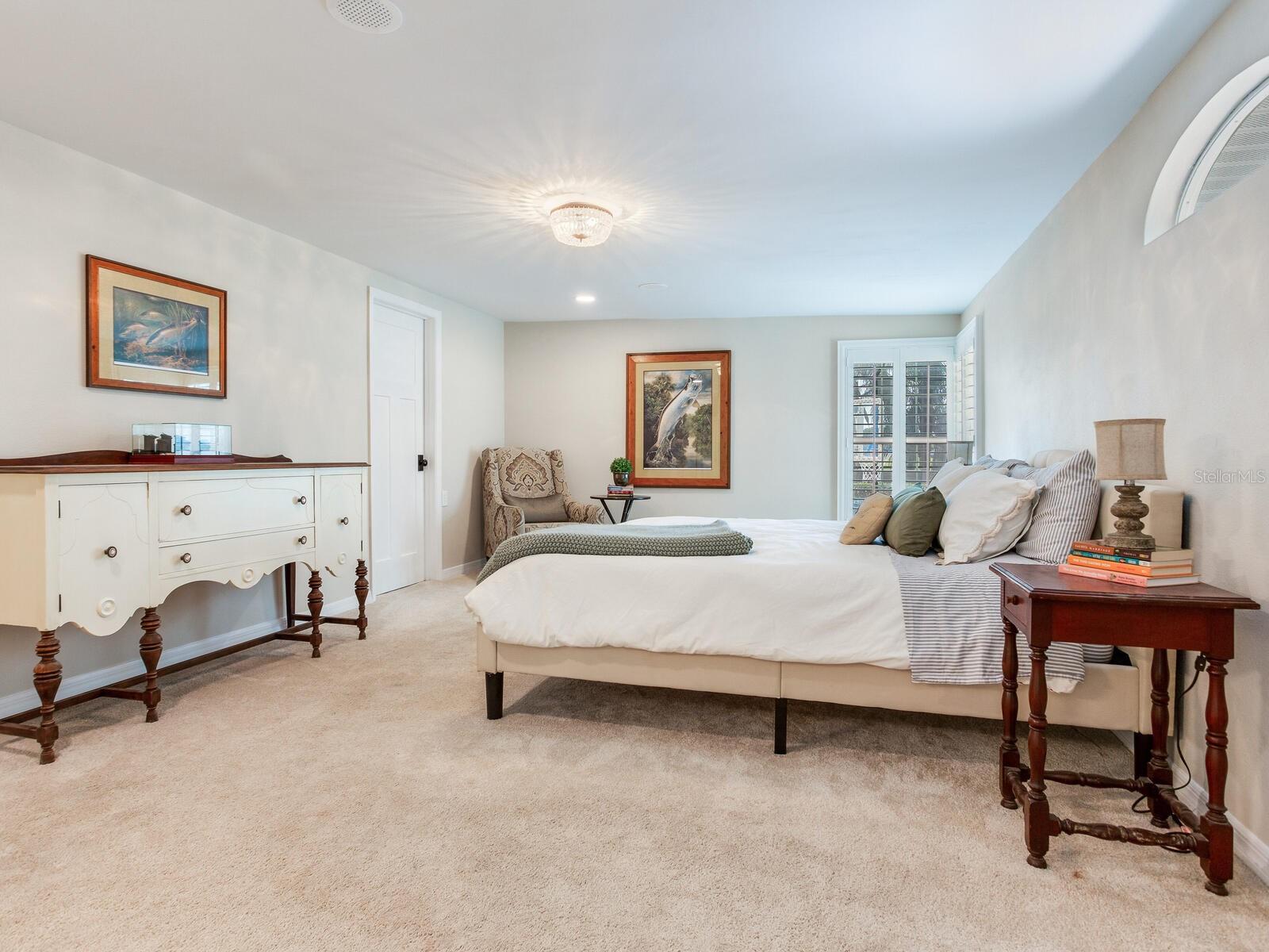 Downstairs Primary Suite