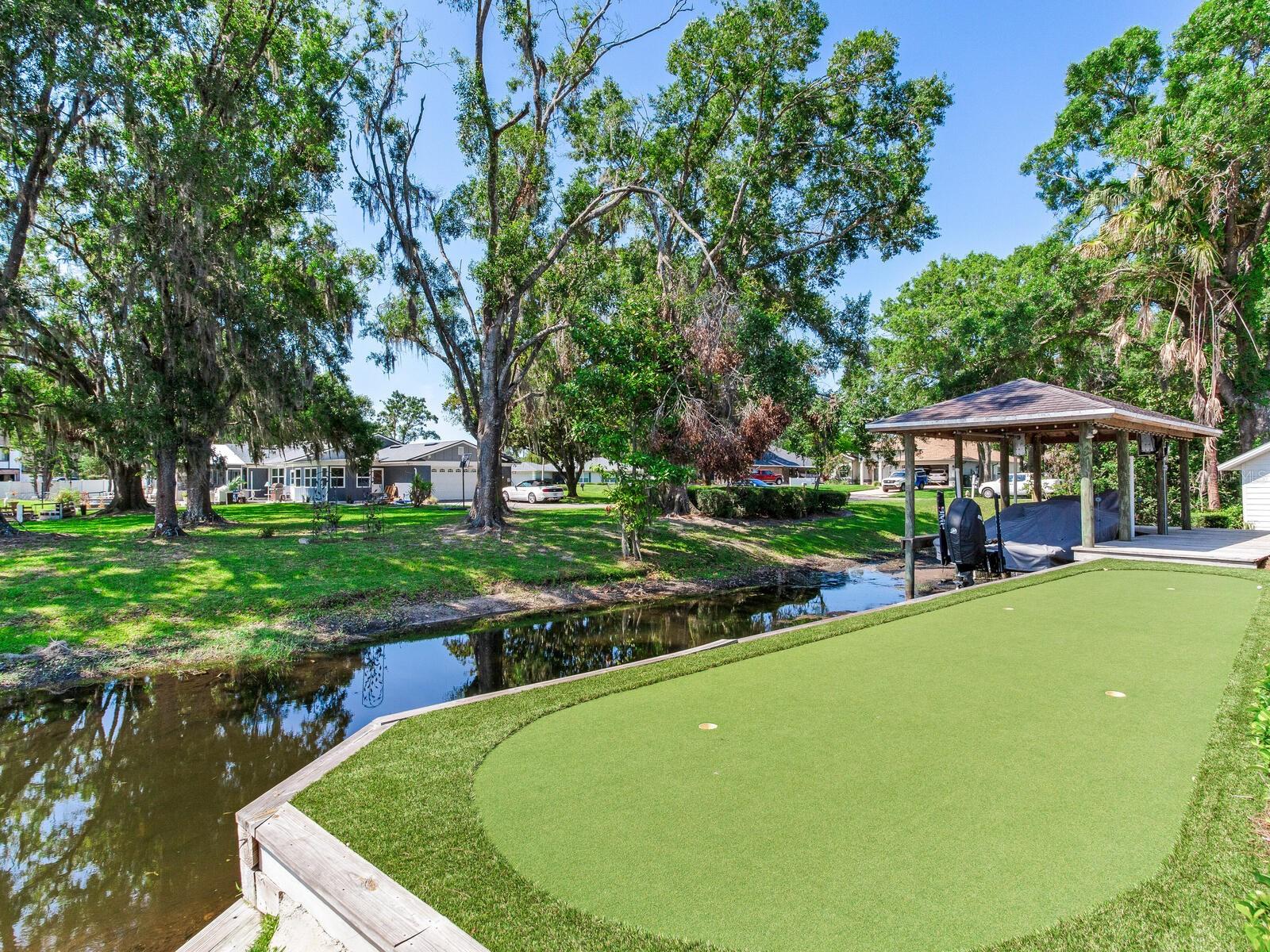 Putting Green / Boathouse