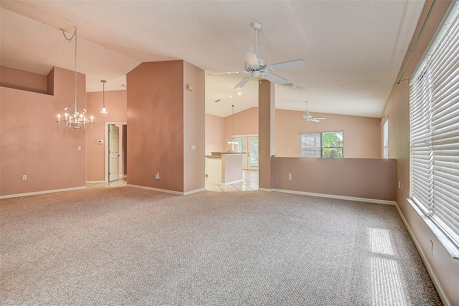 Living/dining Rooms