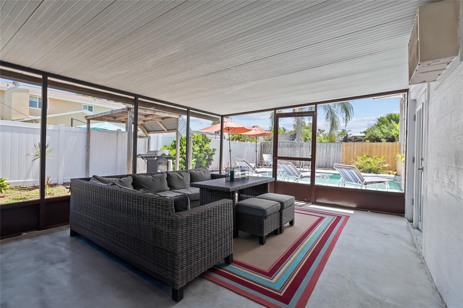 Screened-In Lanai