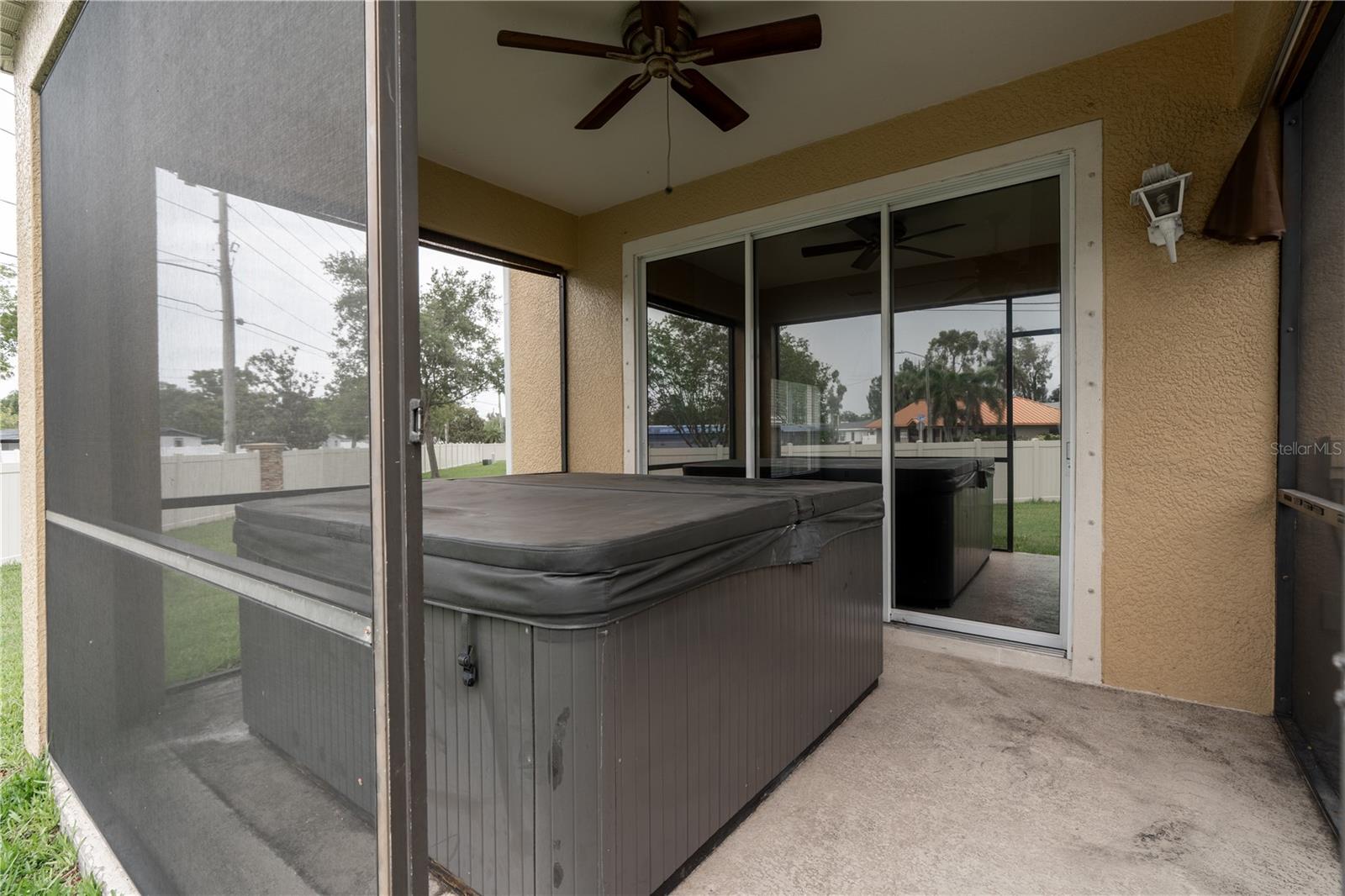 Patio/Hot Tub