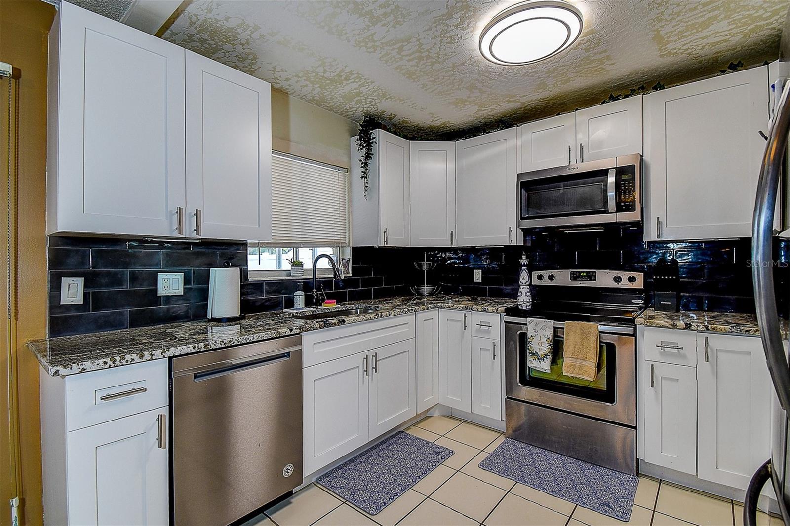 Updated Kitchen!