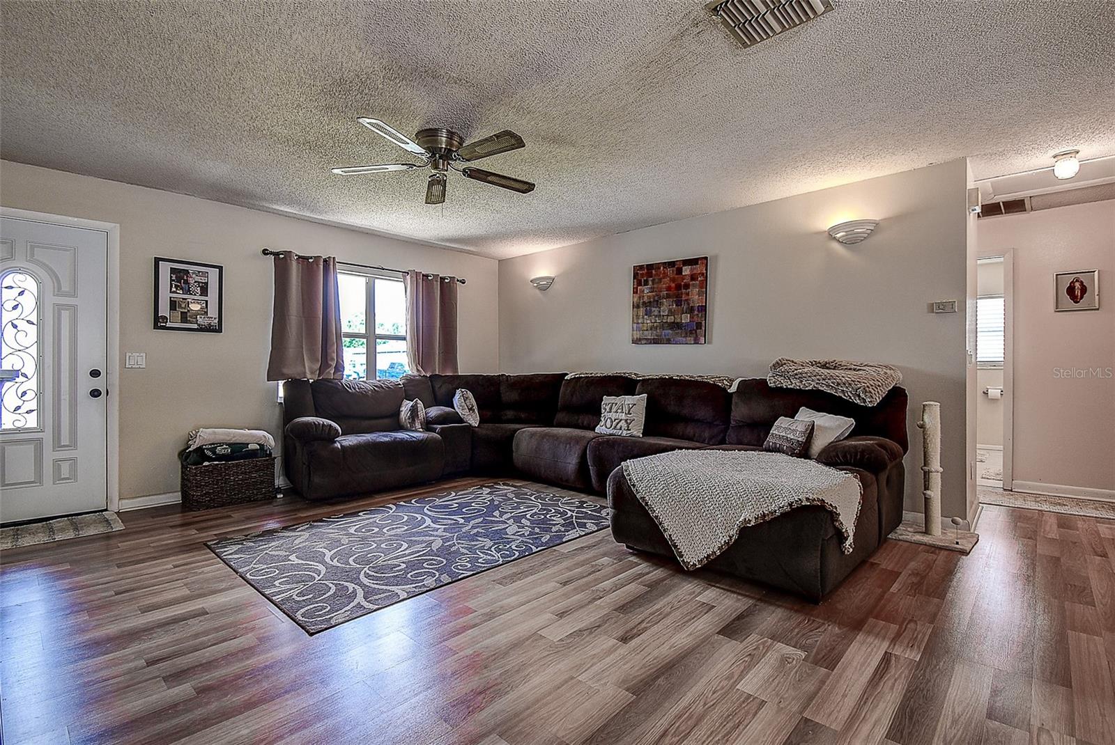 Large Living Area