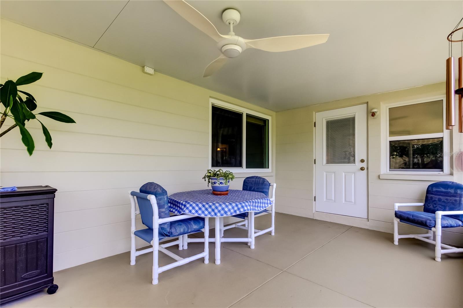 Screened covered patio