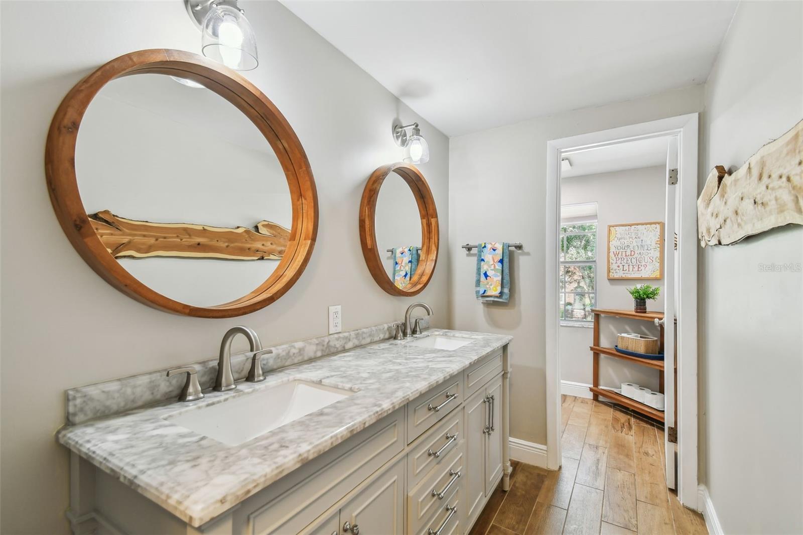 Upstairs Hall Bathroom