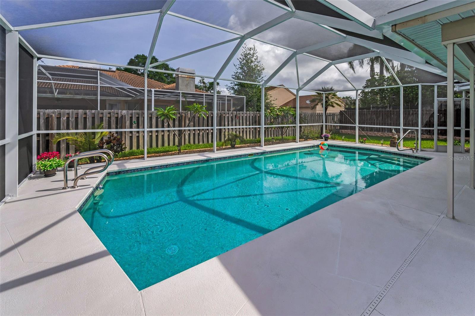 Pool/Lanai