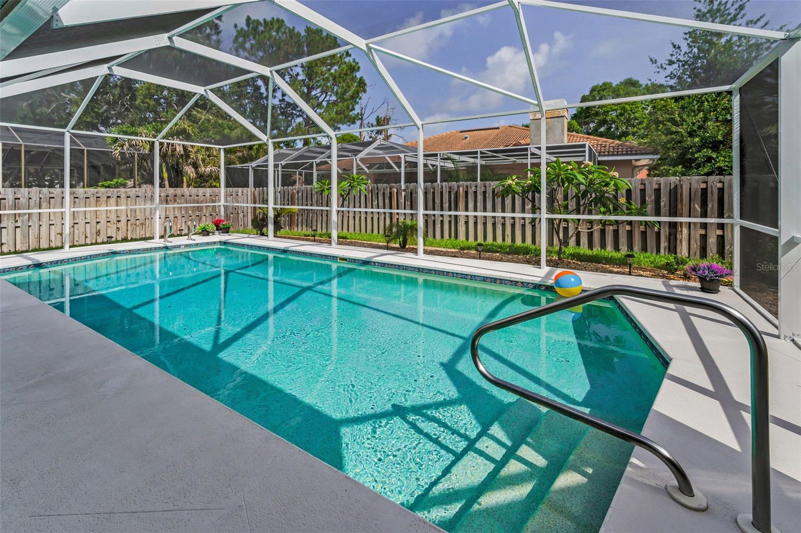 Pool/Lanai